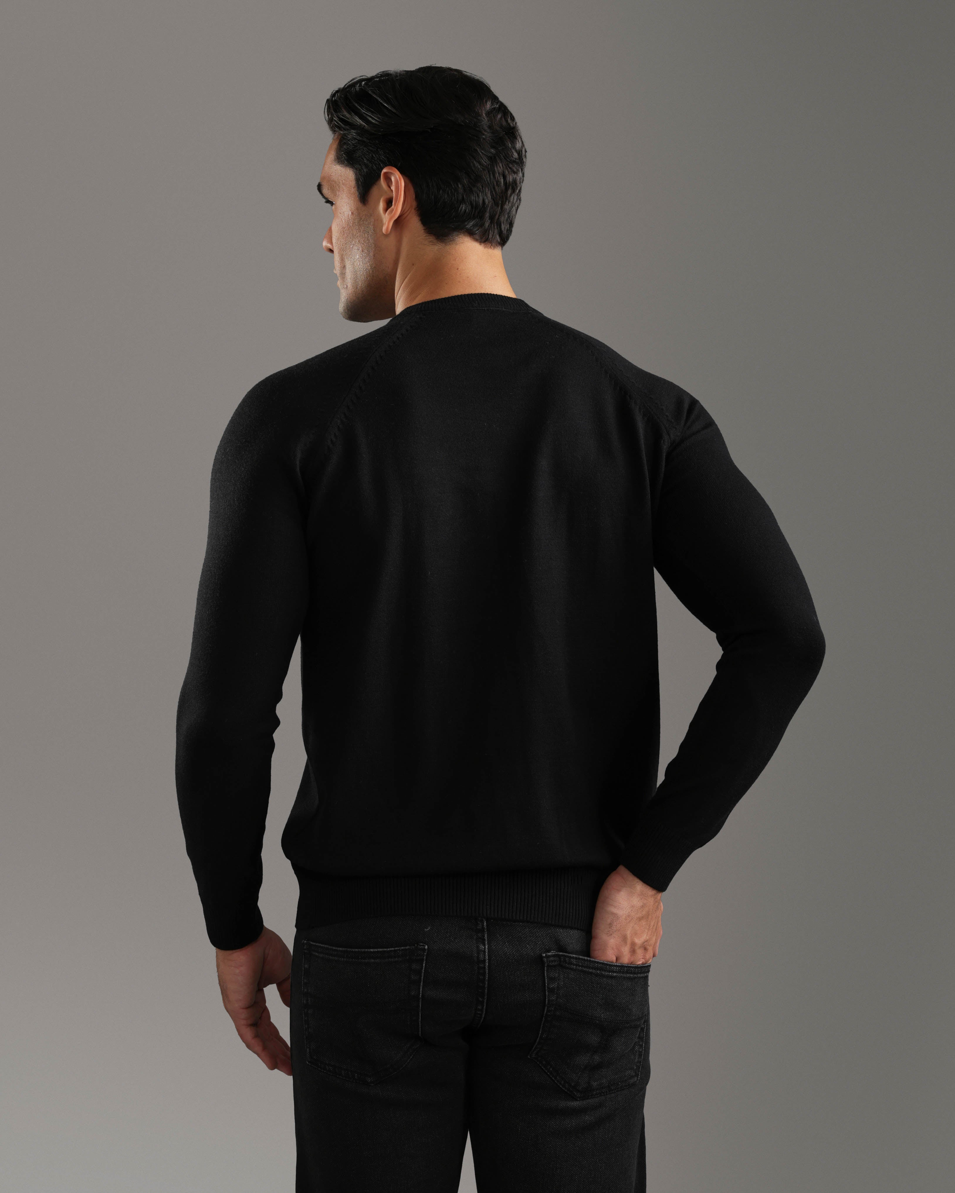 Black Classic Pullover