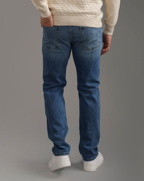 Light Wash Regular Fit Jeans