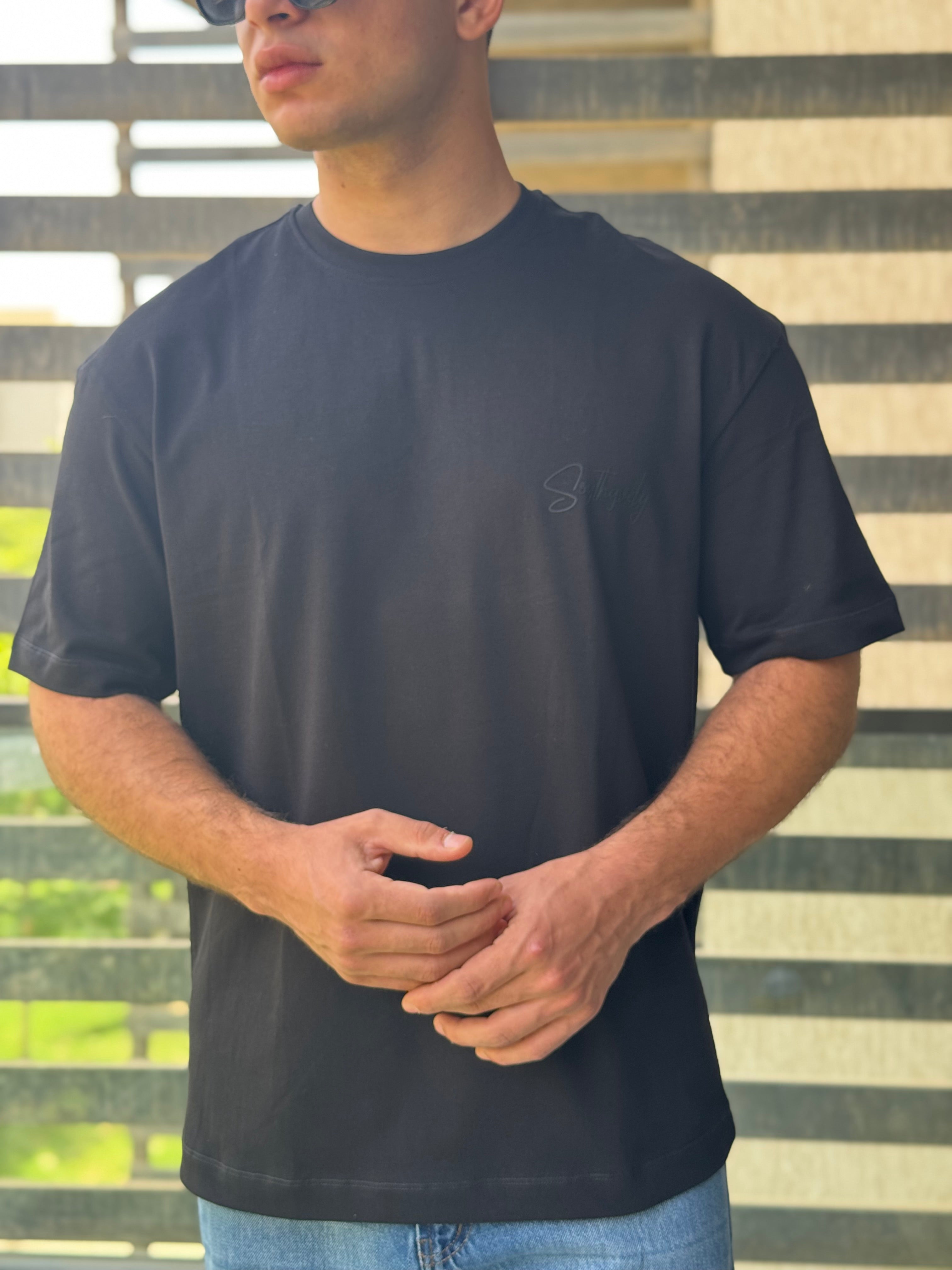 TORINESE "Soothingly" Minimalist Signature Oversize Tee Collection