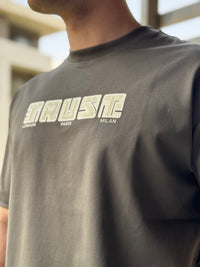 TORINESE "WASSUP LEMON" High-Concept Line-Art Oversize Tee Collection