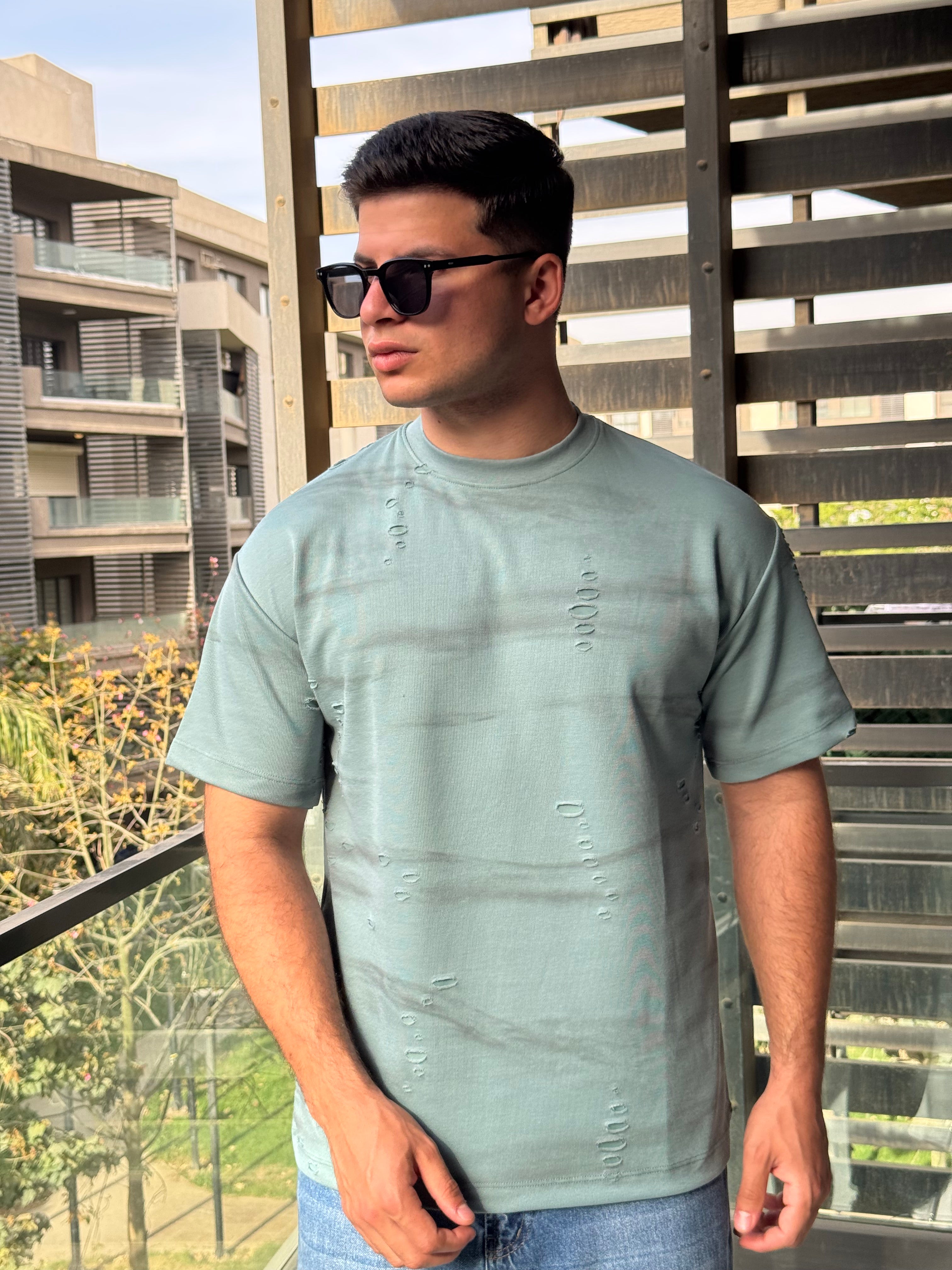 TORINESE "MEDM" Raw-Edge Cutting Oversize Tee Collection