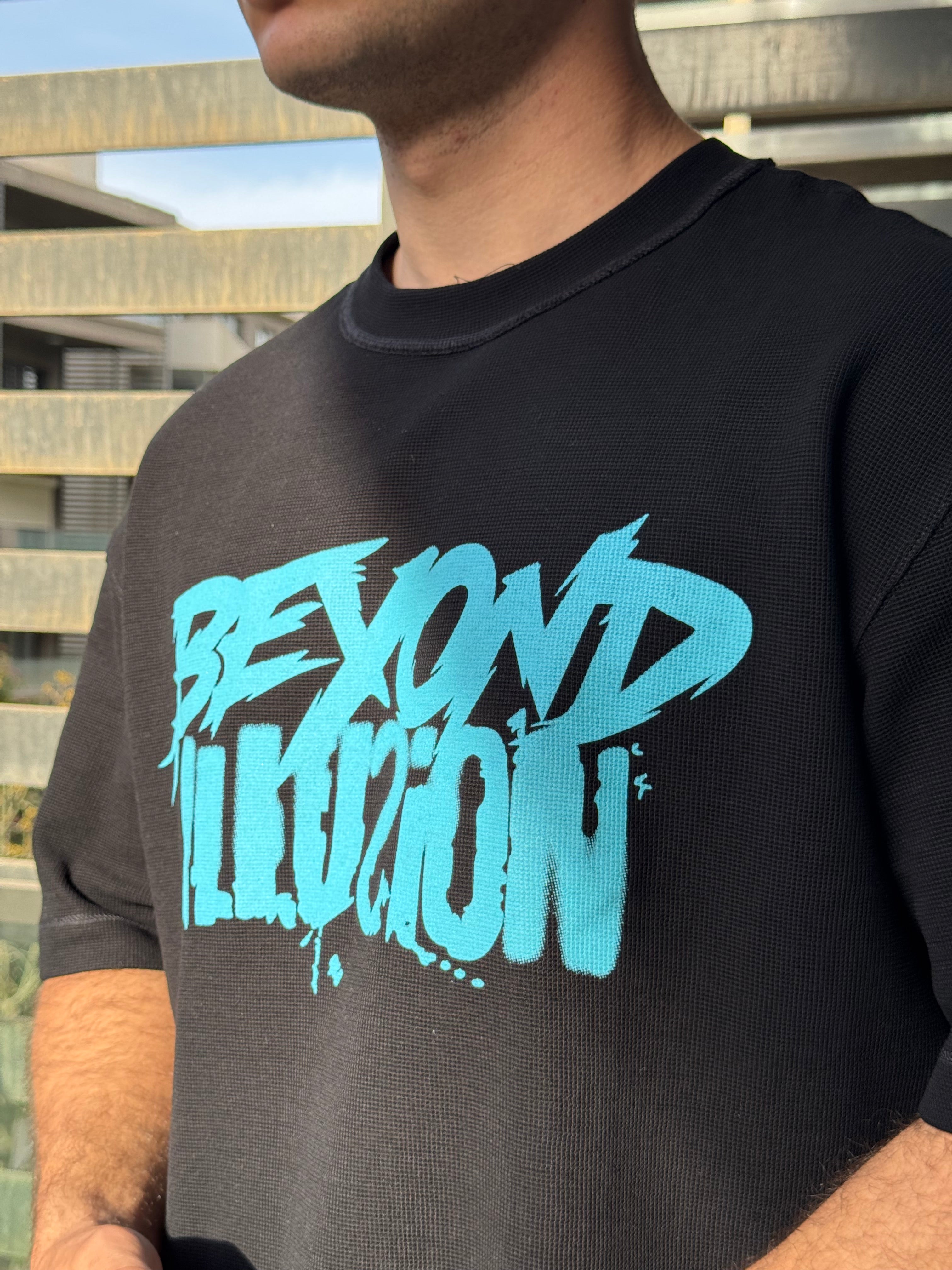 TORINESE "EXCENTRIQUE" Heavy Waffle-Knit Scorpion Oversize Tee Collection