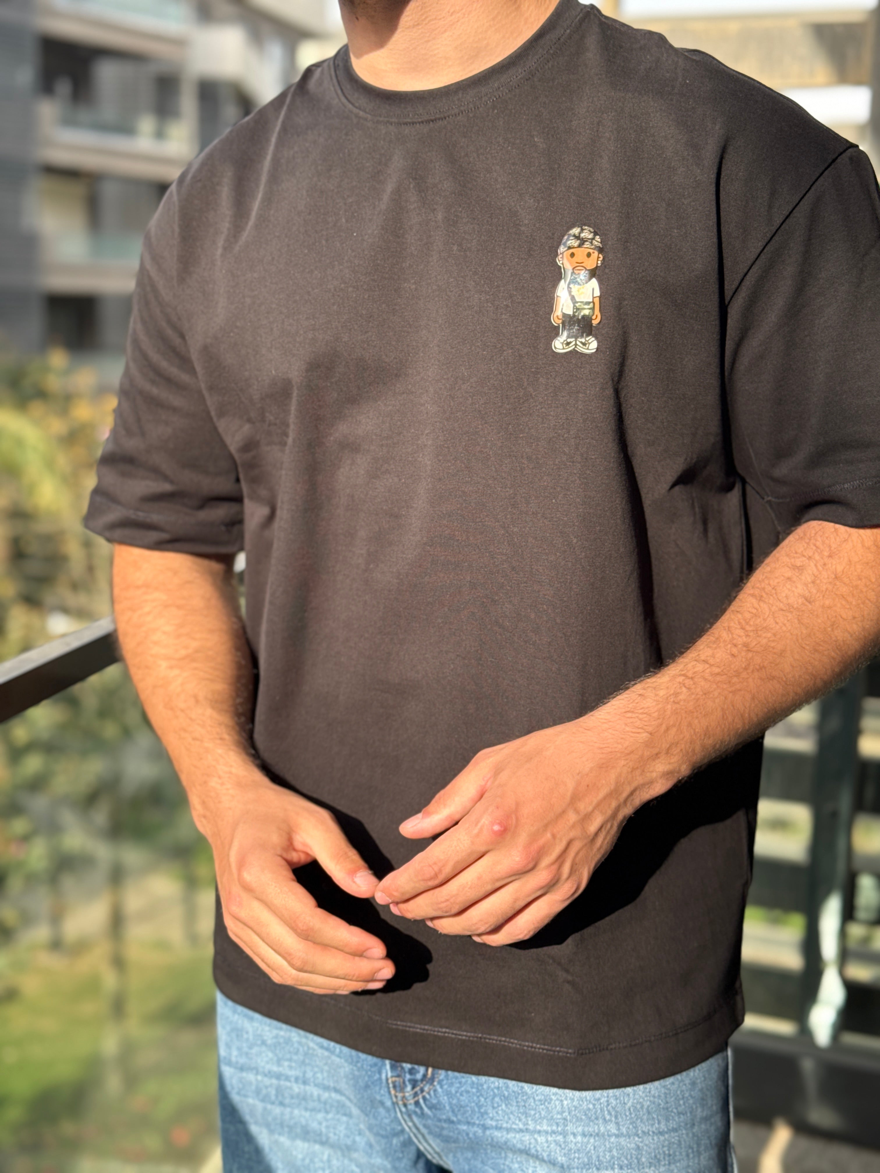 TORINESE "Wassup Lemon" Line Art Embroidered Oversize Tee Collection