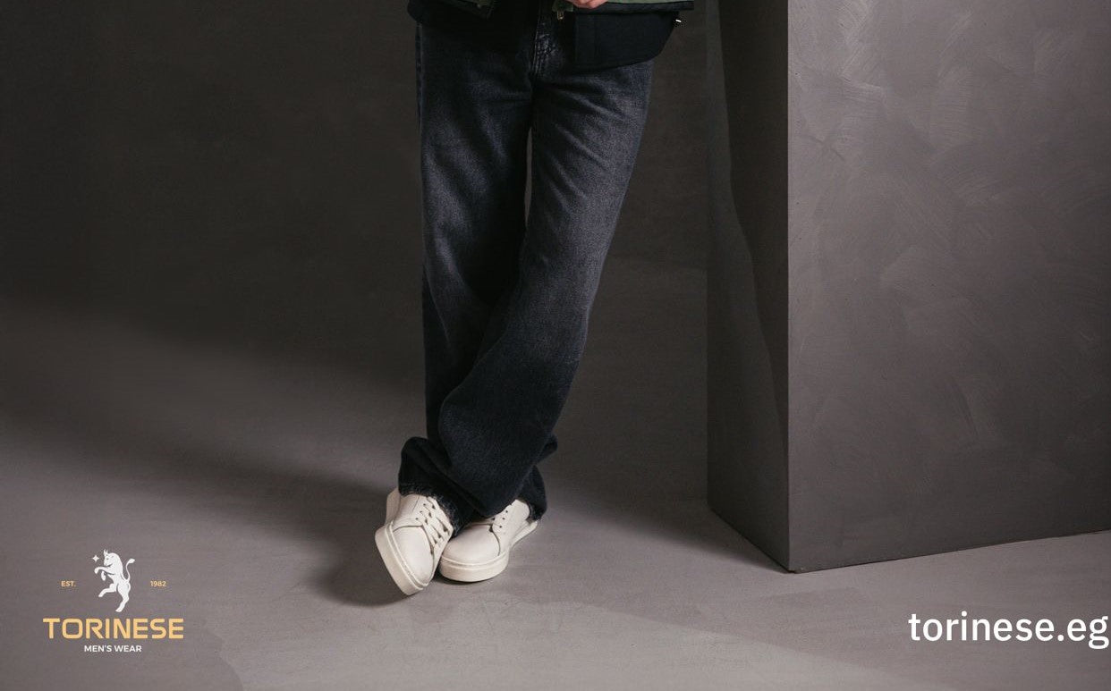 Dark Grey Wide-Leg Denim Jeans