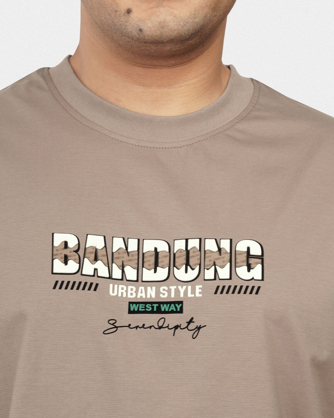 TORINESE "Bandung Taupe" Graphic Oversize